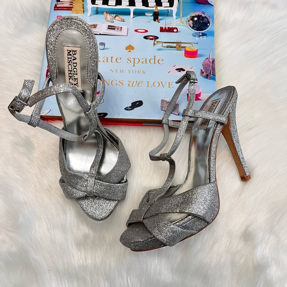 Badgley Mischka Sliver Stiletto Heels Size 9